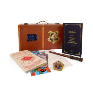 Harry Potter:Hogwarts Trunk Collectible Set (Kit) - $23.81